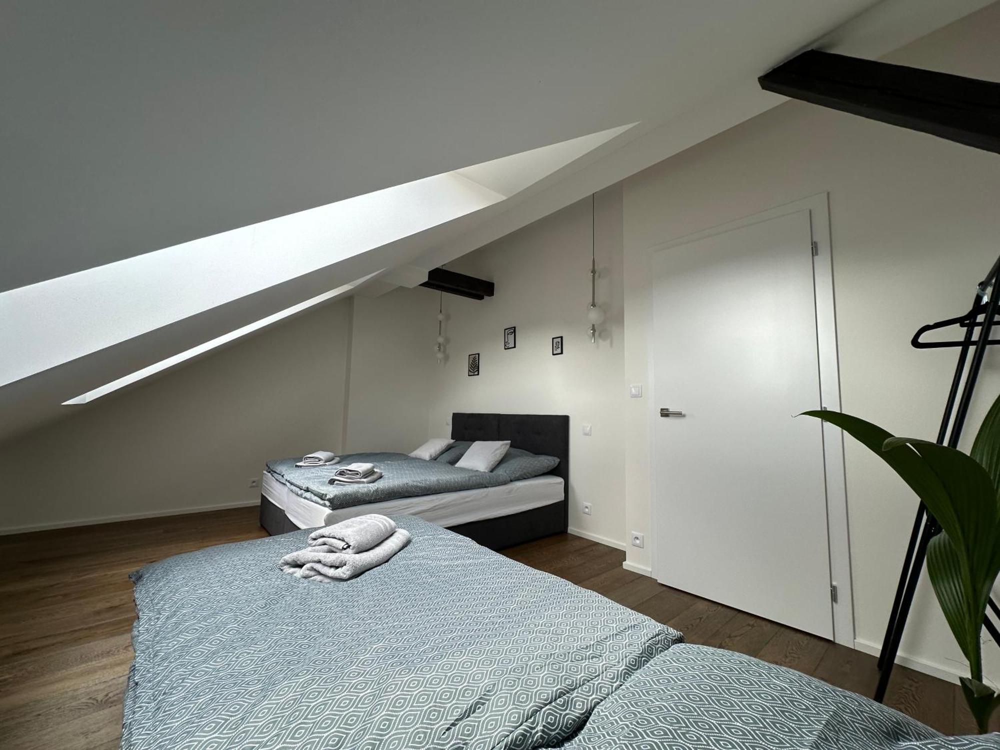 Loft Apartments Prague Luaran gambar